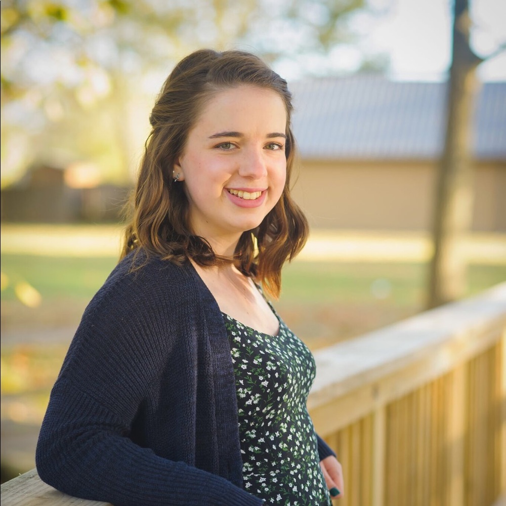 Meet your Posher, Emma